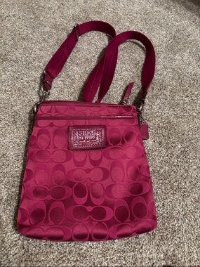 Coach Raspberry Pink Signature Crossbody Bag Poppy Collection 2010